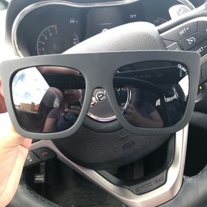 Quay Australia Cafe Racer